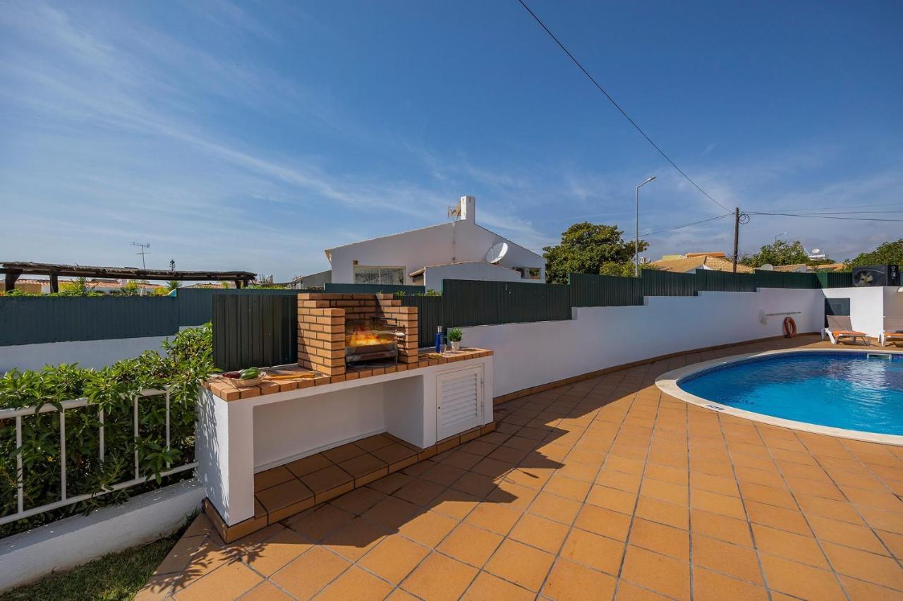 Villa Amendoeira By Albufeira